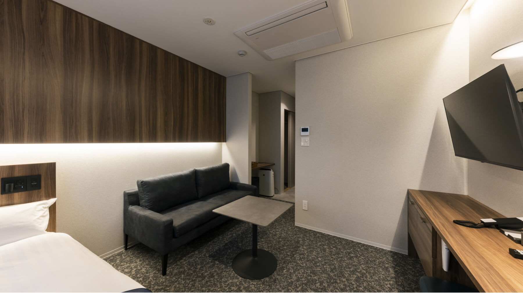 セミダブルルーム内装2